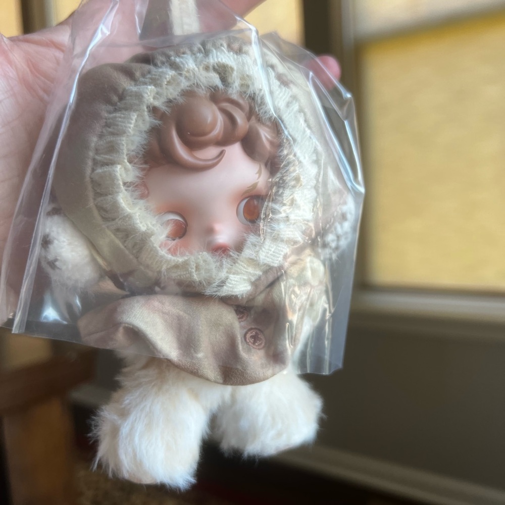 SOLD Skullpanda L’impreasiomnisme Confirmed Amber